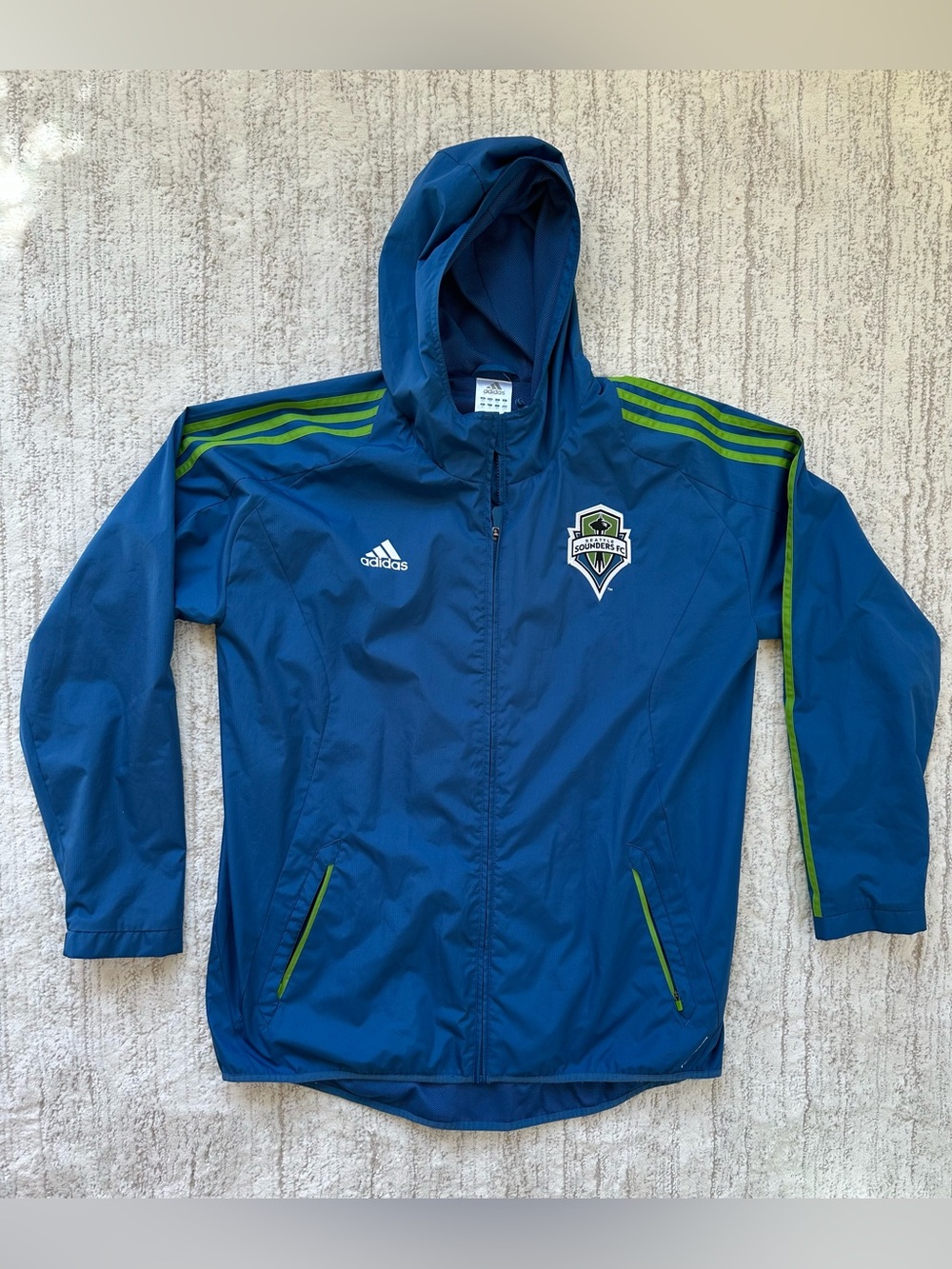 Seattle Sounders FC Lightweight Jacket Hooded Men’s XL Adidas FORMOTION XBOX